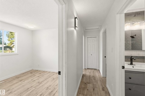 4227 40 Avenue, Stony Plain, AB 