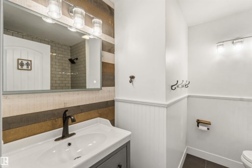 4227 40 Avenue, Stony Plain, AB 