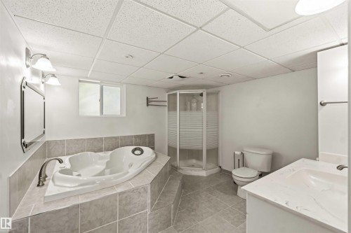 4227 40 Avenue, Stony Plain, AB 