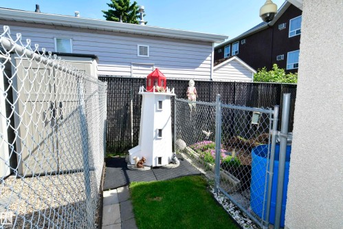 5012 57 Avenue, Leduc, AB 