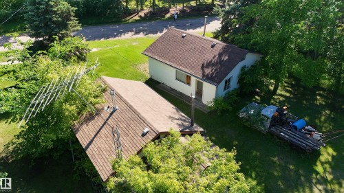 Image quality insufficient for description - 5416 51 Avenue, Andrew, AB 
