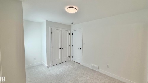 11712 122 Street, Edmonton, AB - Indoor Photo Showing Other Room