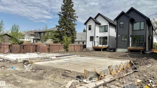 11712 122 Street, Edmonton, AB - Outdoor