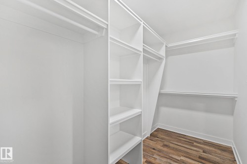 4803 53 Avenue, Thorsby, AB - Indoor With Storage