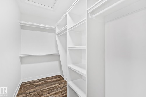 4803 53 Avenue, Thorsby, AB - Indoor With Storage
