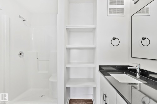 4803 53 Avenue, Thorsby, AB - Indoor Photo Showing Bathroom