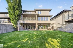 2273 WARRY Loop  Edmonton, AB T6W 0N8