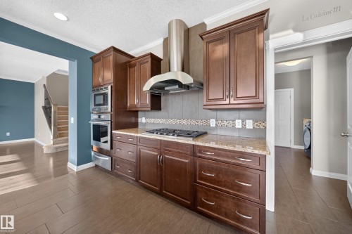 2273 Warry Loop, Edmonton, AB 