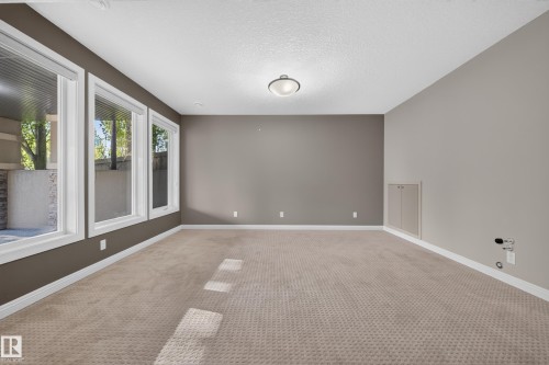 2273 Warry Loop, Edmonton, AB 
