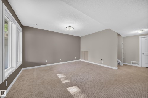 2273 Warry Loop, Edmonton, AB 