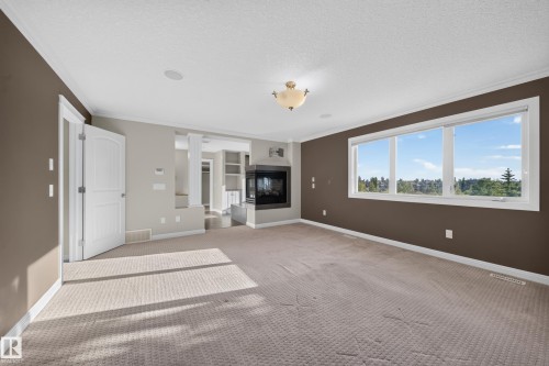 2273 Warry Loop, Edmonton, AB 
