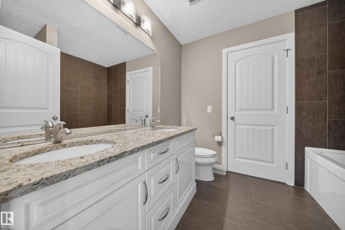 2273 Warry Loop, Edmonton, AB 