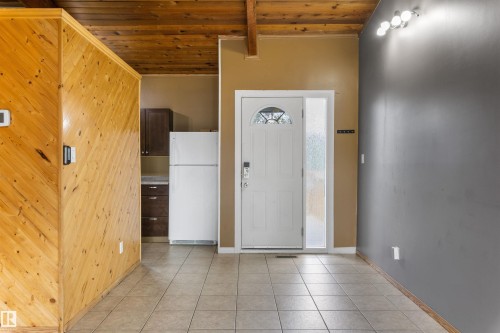 11 Northwoods Village, Edmonton, AB 