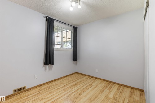 11 Northwoods Village Nw, Edmonton, AB - Indoor Photo Showing Other Room