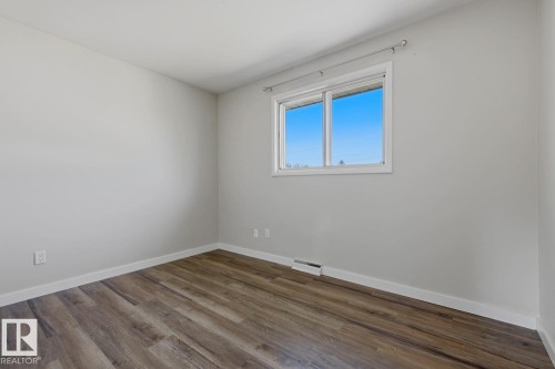 12832 89 Street, Edmonton, AB 