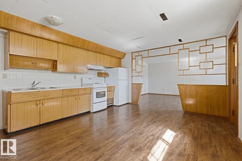 12832 89 Street, Edmonton, AB 