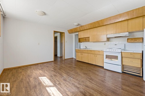 12832 89 Street, Edmonton, AB 