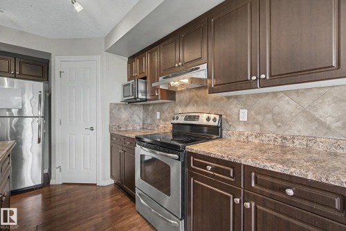 5628 1A Avenue, Edmonton, AB 