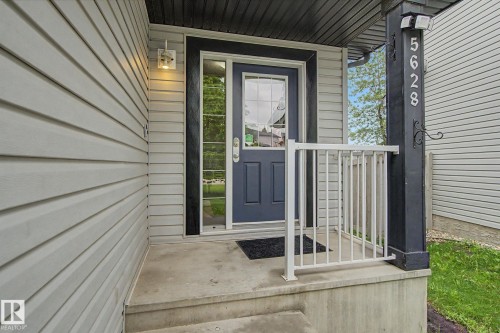 5628 1A Avenue, Edmonton, AB 