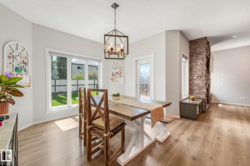 20741 98A Avenue, Edmonton, AB 