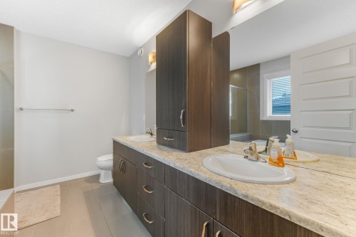 20741 98A Avenue, Edmonton, AB 