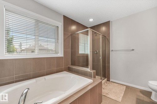 20741 98A Avenue, Edmonton, AB 