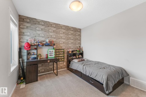 20741 98A Avenue, Edmonton, AB 