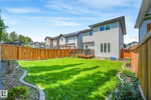 20741 98A Avenue, Edmonton, AB 
