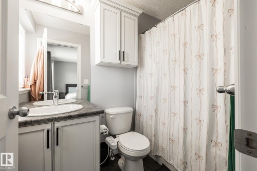 4 pc ensuite - 55 20 Augustine Crescent, Sherwood Park, AB 