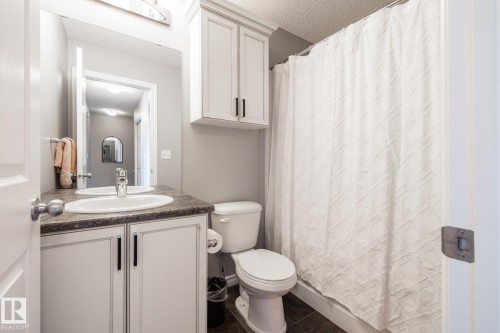 Main bathroom - 55 20 Augustine Crescent, Sherwood Park, AB 