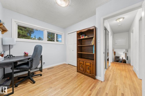 9326 158 Street, Edmonton, AB 