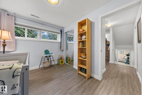 9326 158 Street, Edmonton, AB 