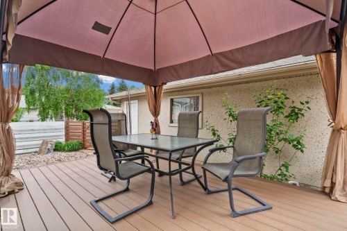 9326 158 Street, Edmonton, AB 