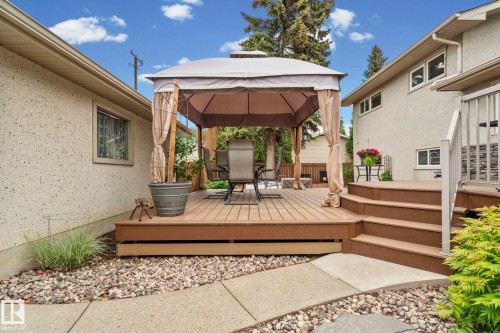 9326 158 Street, Edmonton, AB 