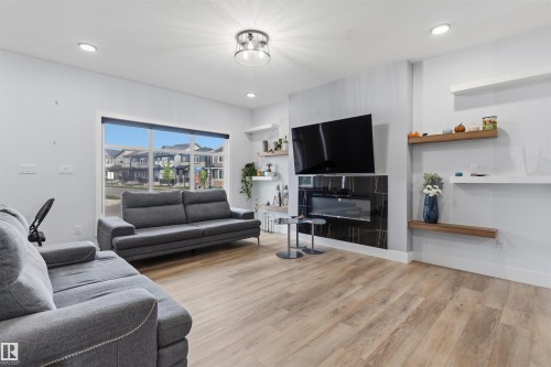 4373 37 Street, Beaumont, AB - Indoor Photo Showing Living Room