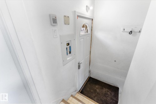 11727 129 Street, Edmonton, AB 