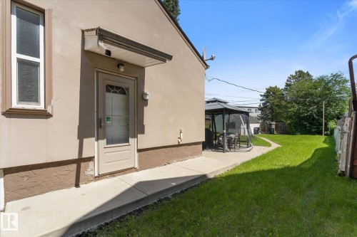11727 129 Street, Edmonton, AB 
