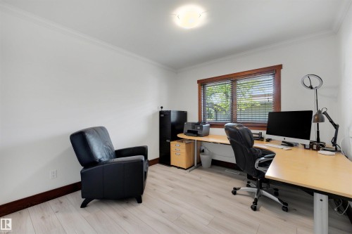 13850 Ravine Drive, Edmonton, AB - Indoor Photo Showing Office