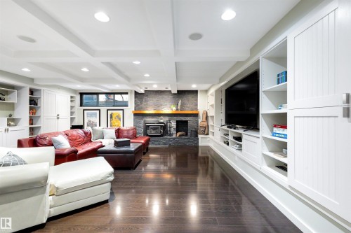 13850 Ravine Drive, Edmonton, AB - Indoor Photo Showing Living Room With Fireplace