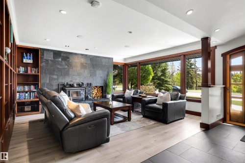 13850 Ravine Drive, Edmonton, AB - Indoor With Fireplace