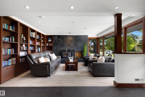 13850 Ravine Drive, Edmonton, AB - Indoor With Fireplace