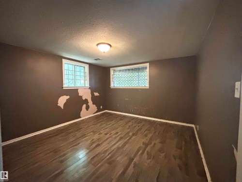 6713 106 Street Nw, Edmonton, AB 