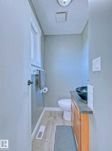 5007 47 Street, Lamont, AB 