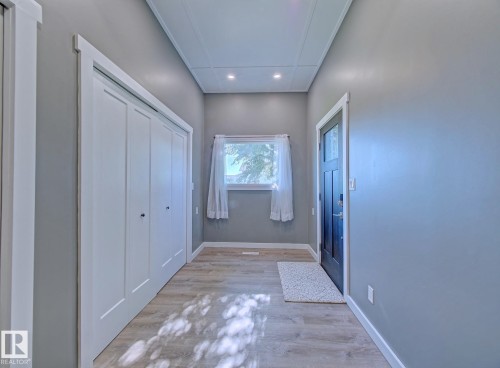Back Entrance - 5007 47 Street, Lamont, AB 