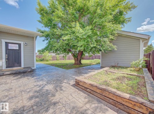 5007 47 Street, Lamont, AB 