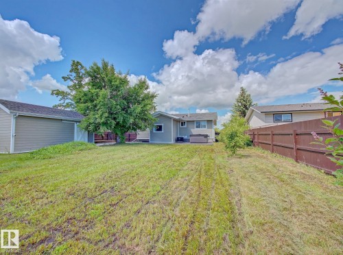 5007 47 Street, Lamont, AB 