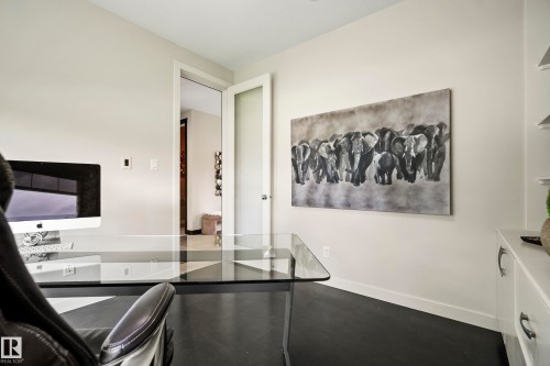 1121 Adamson Drive, Edmonton, AB 