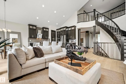 1121 Adamson Drive, Edmonton, AB 