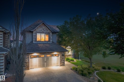 1121 Adamson Drive, Edmonton, AB 