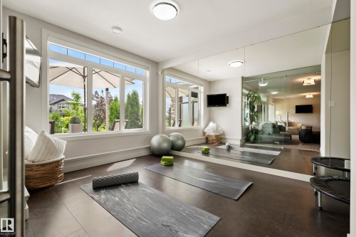 1121 Adamson Drive, Edmonton, AB 